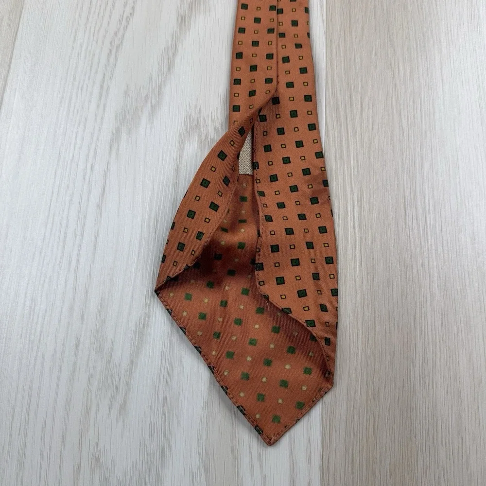 Vintage JPress Silk Tie The Burlington Knot Neckwear Italian Dusty Print 51